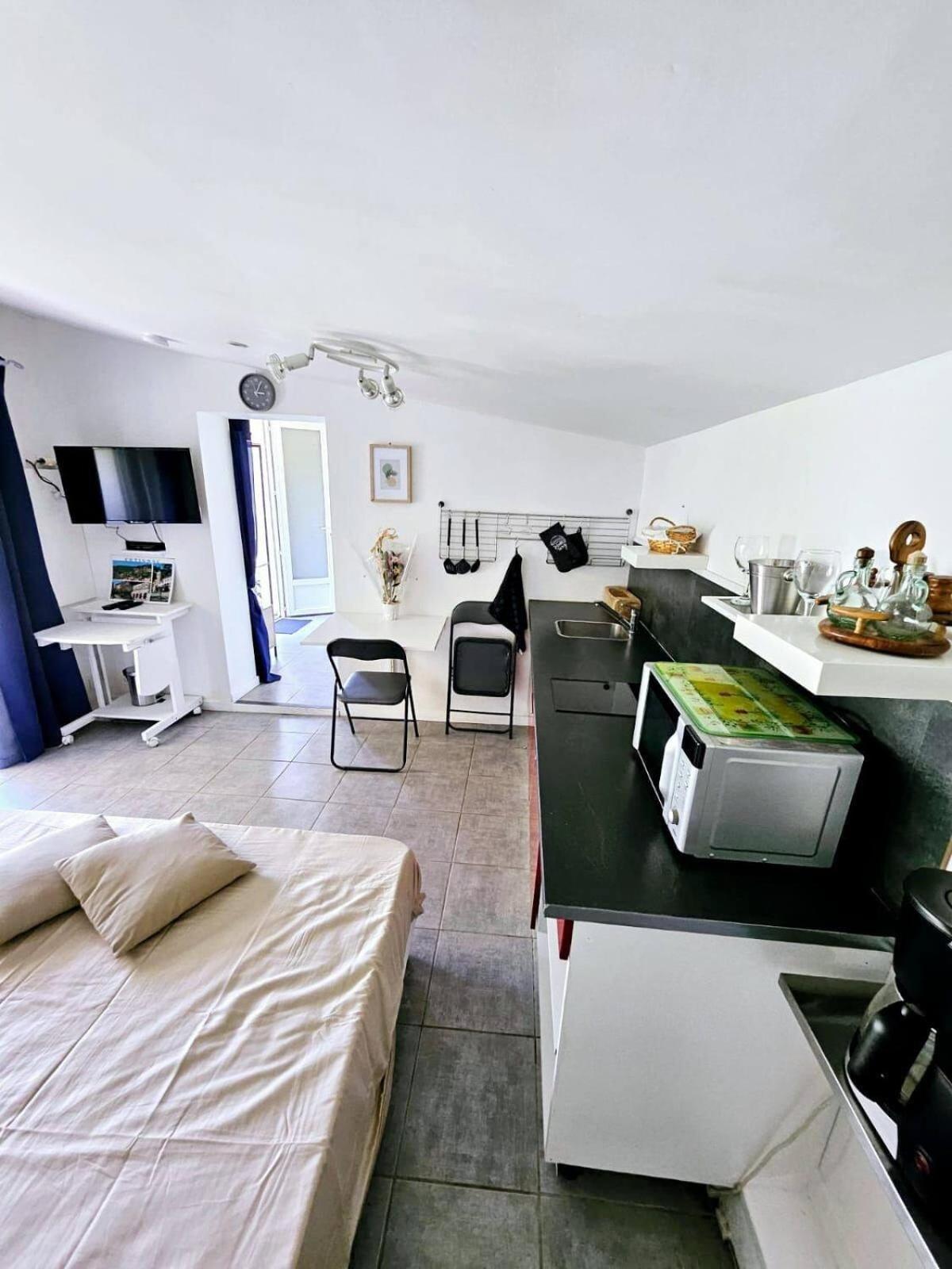 Suites Coupo Santo Et Lou Peiro Cotignac Buitenkant foto