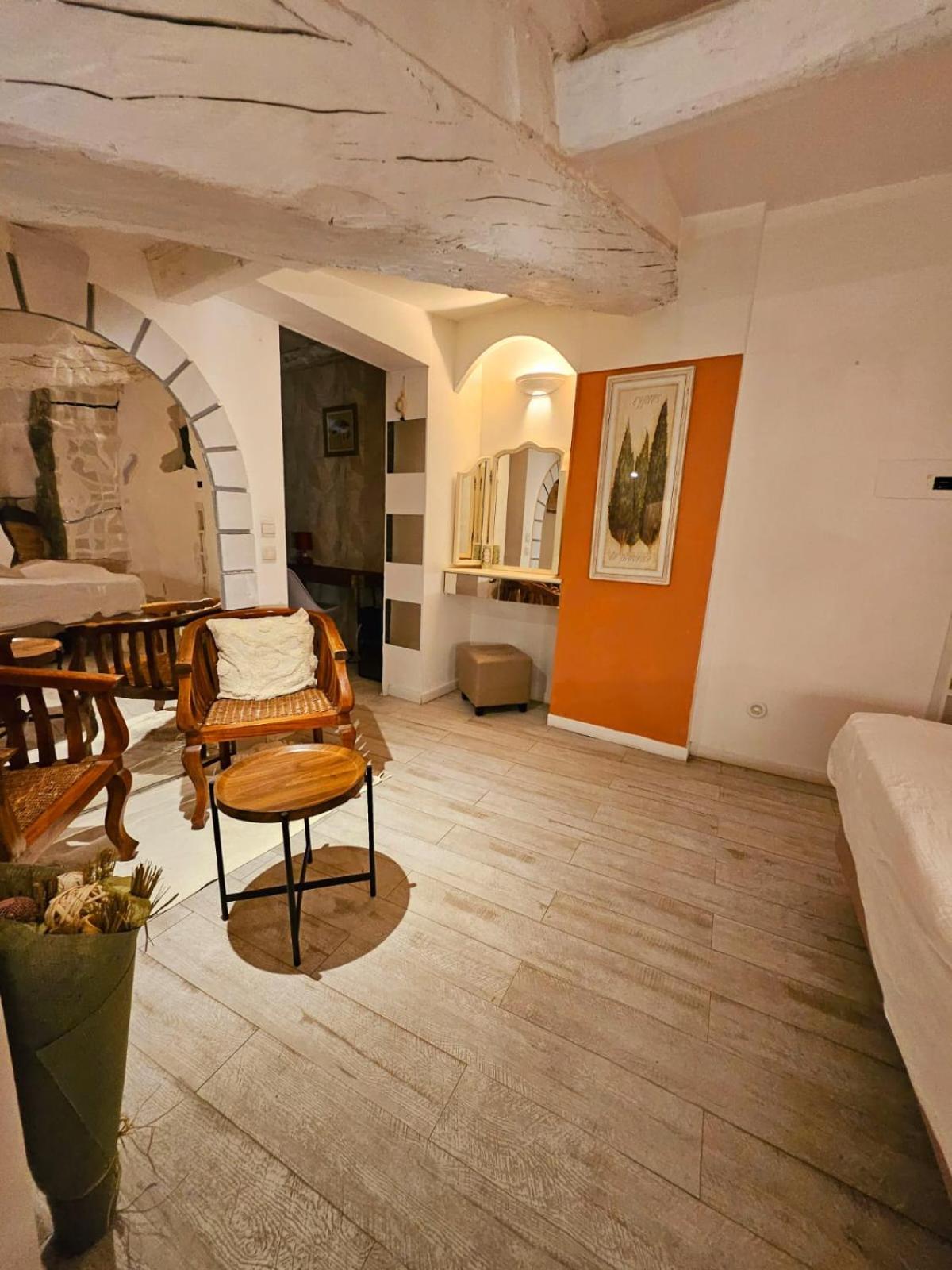 Suites Coupo Santo Et Lou Peiro Cotignac Buitenkant foto