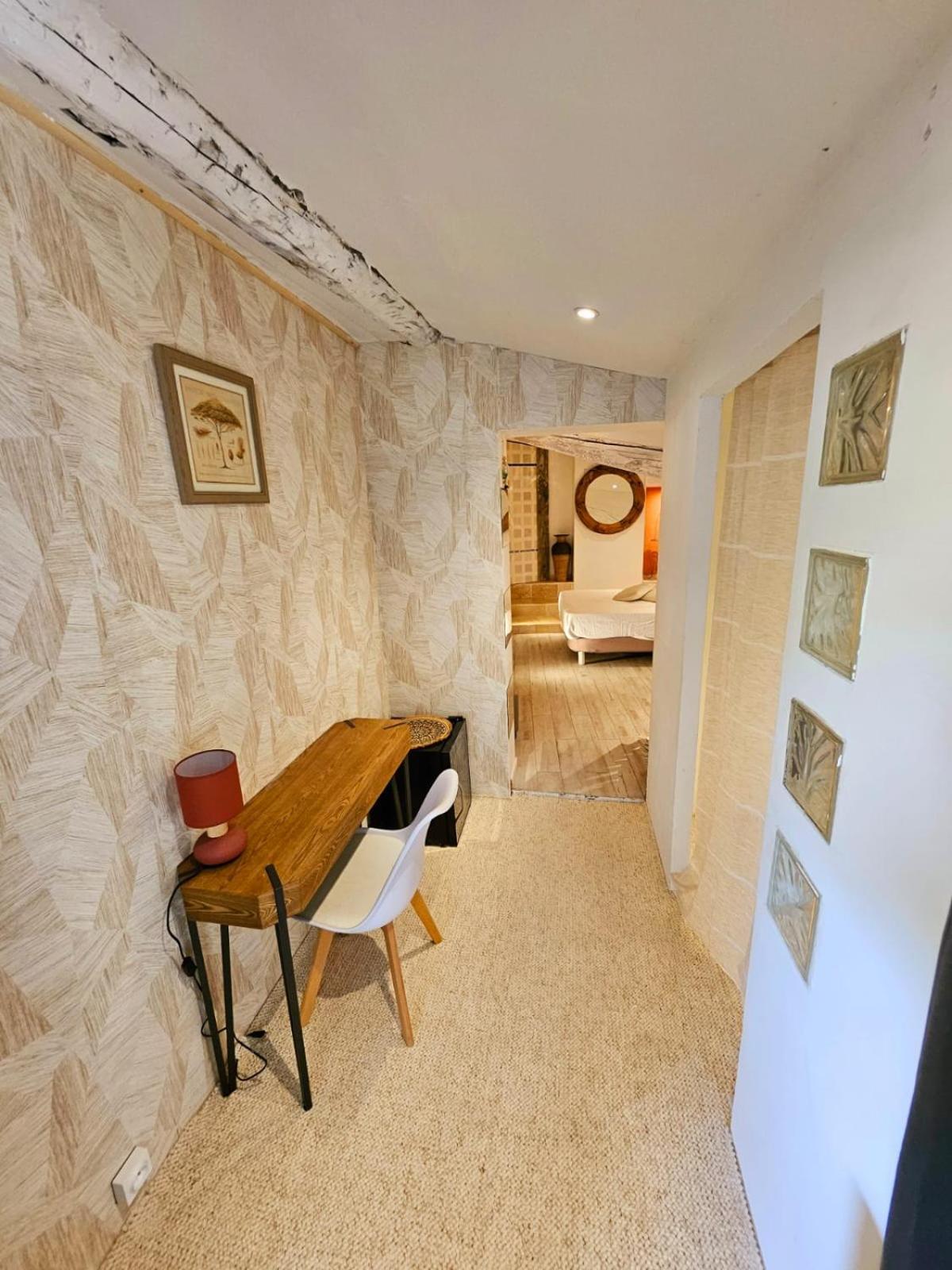 Suites Coupo Santo Et Lou Peiro Cotignac Buitenkant foto